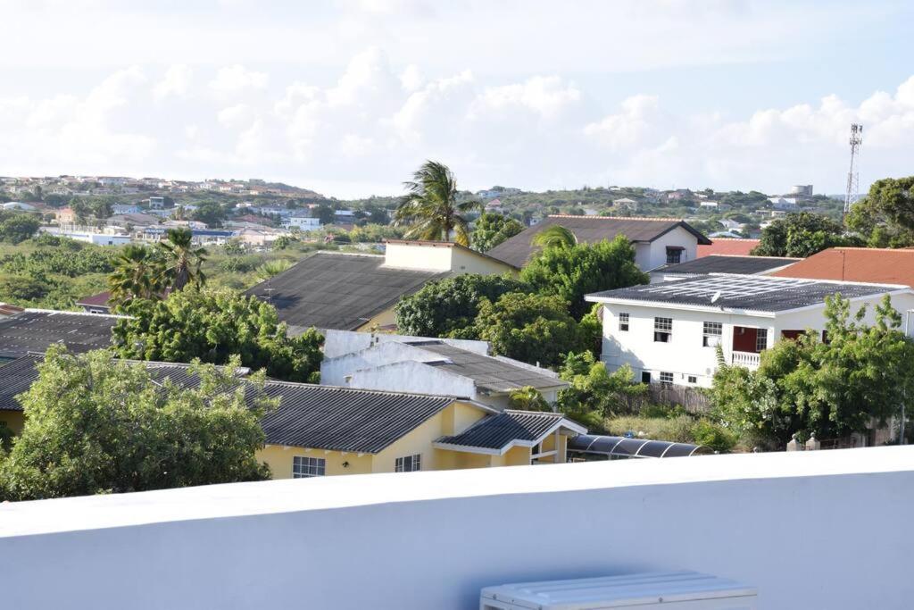 Cg Apartment - Turtuga Willemstad Extérieur photo